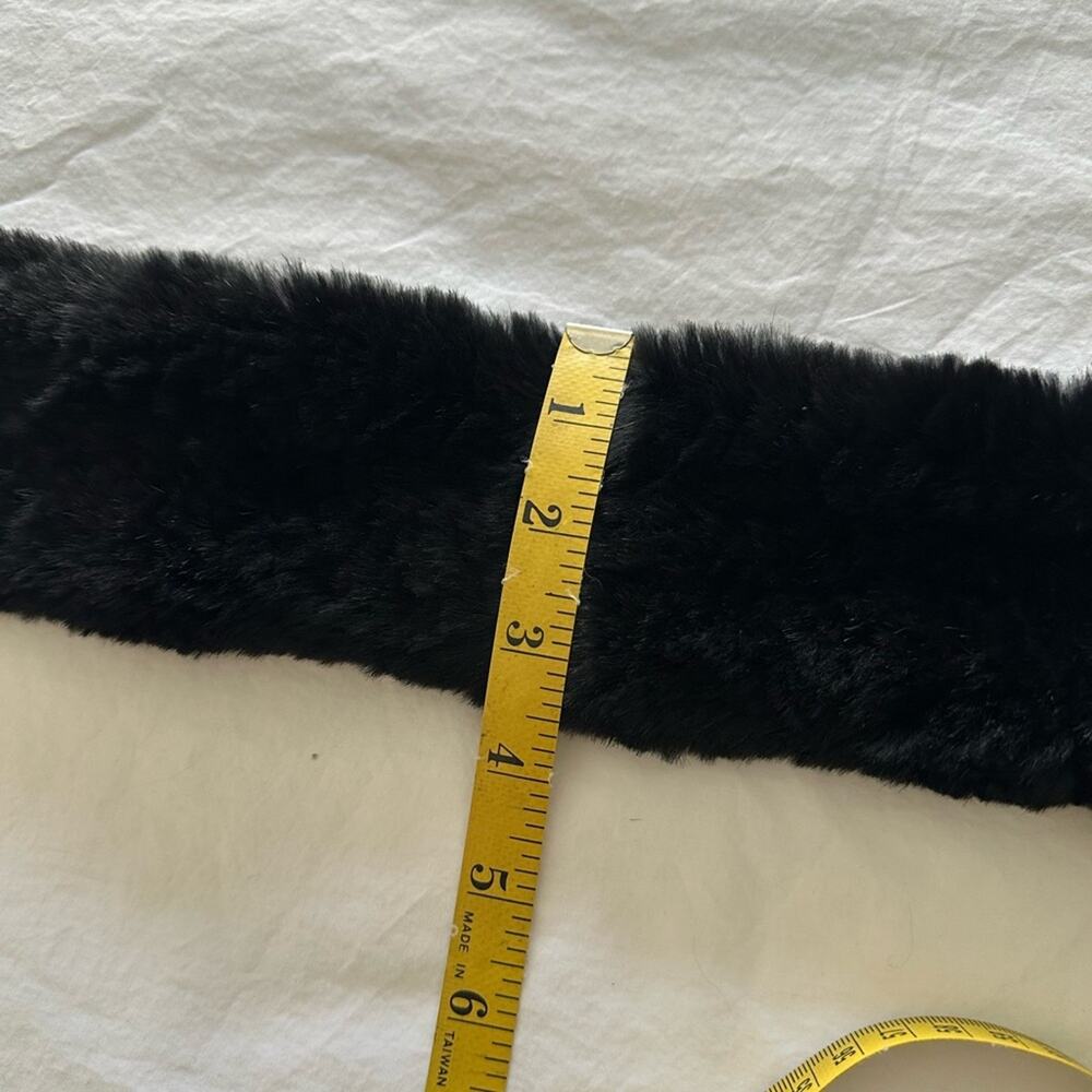 Black rabbit fur scarf - Picture 9 of 9